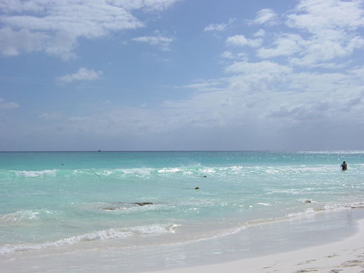 Cancun Beach - Beautiful Weather in Cancun Mexico